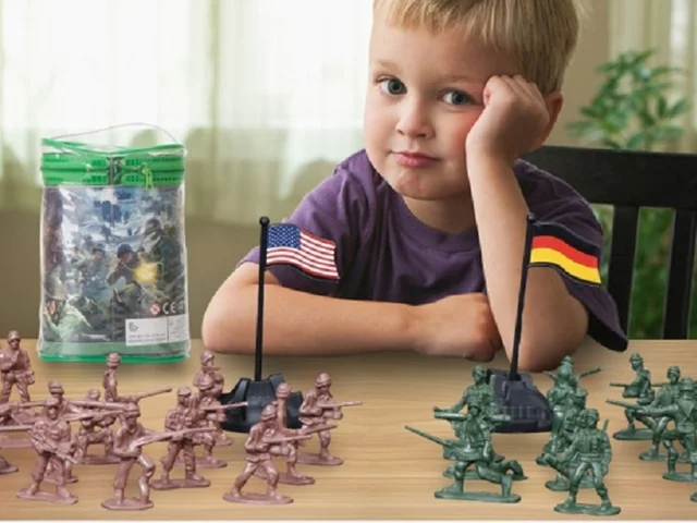 آیا خرید اسباب بازی های جنگی کار درستی است؟