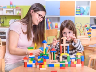 درباره بازی درمانی چه می دانید؟